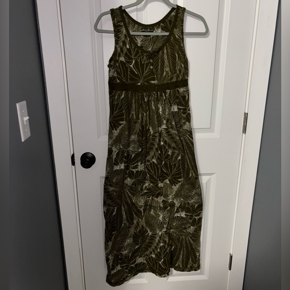 Eddie Bauer Olive Leaf-Print Sleeveless Maxi Dress